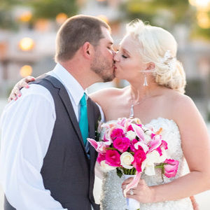 Meet your Posher, Casey